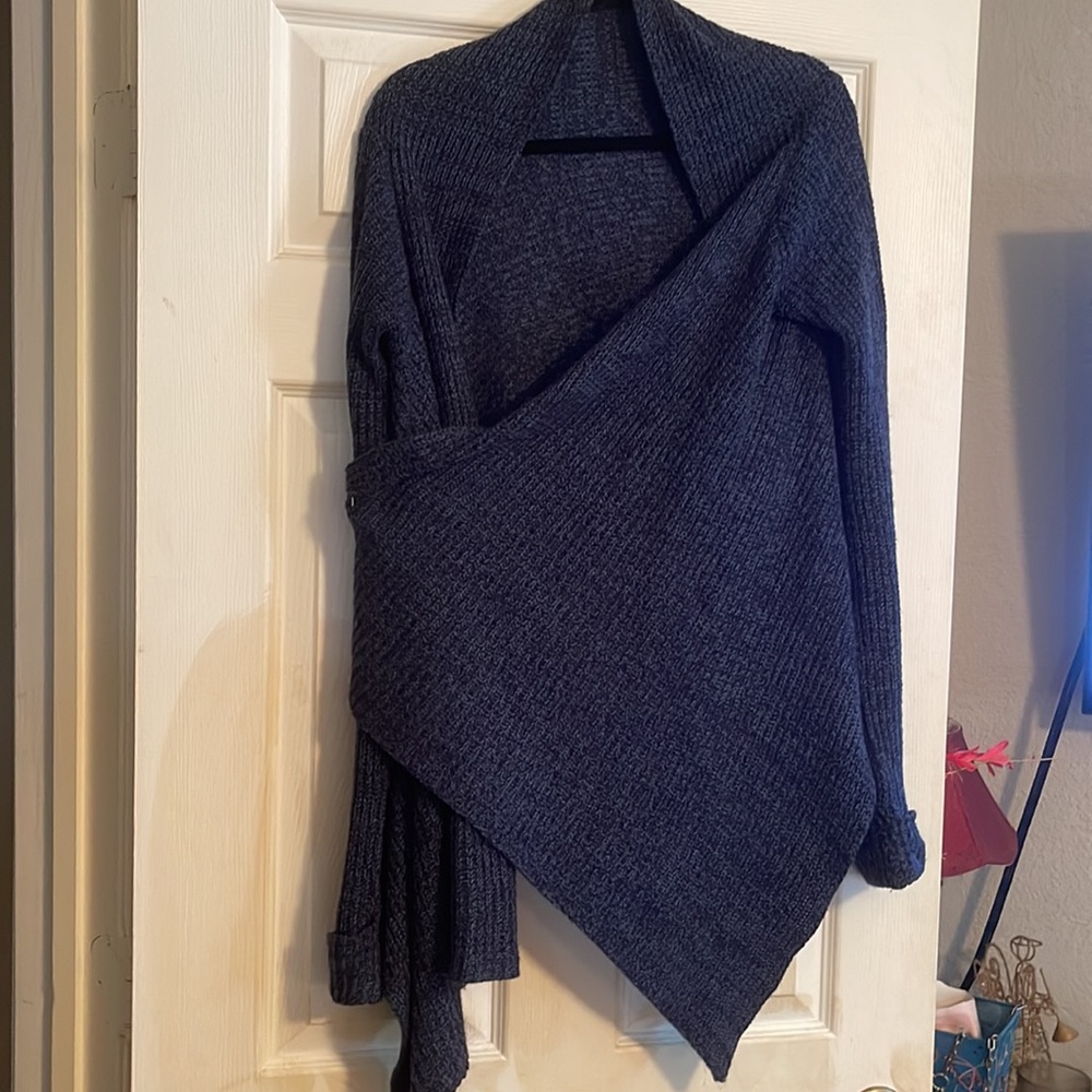 Cardigan - Picture 4 of 4